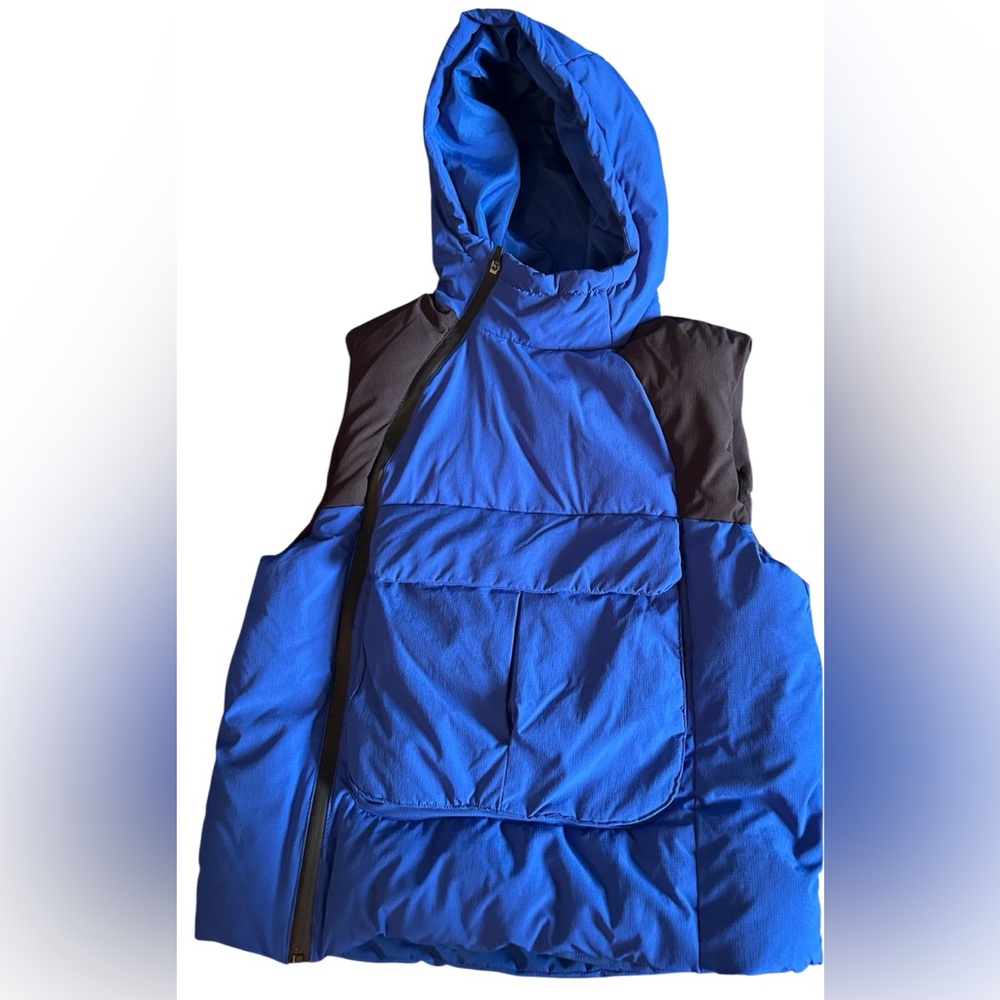 Zara Kids Blue and Black Puffer Vest